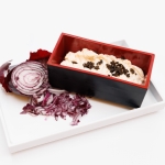 Salata de icre de crap cu masline si ceapa